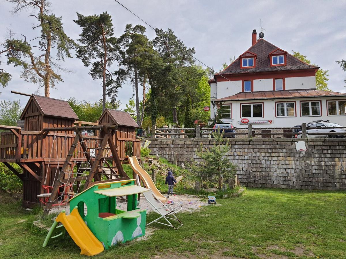 Hotel Panorama Jáchymov Eksteriør bilde